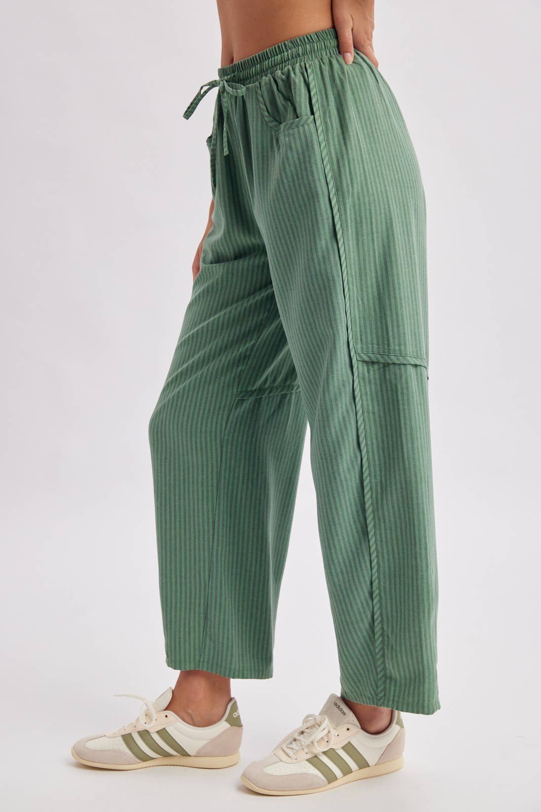 STRIPED WIDE LEG DRAWSTRING PANTS